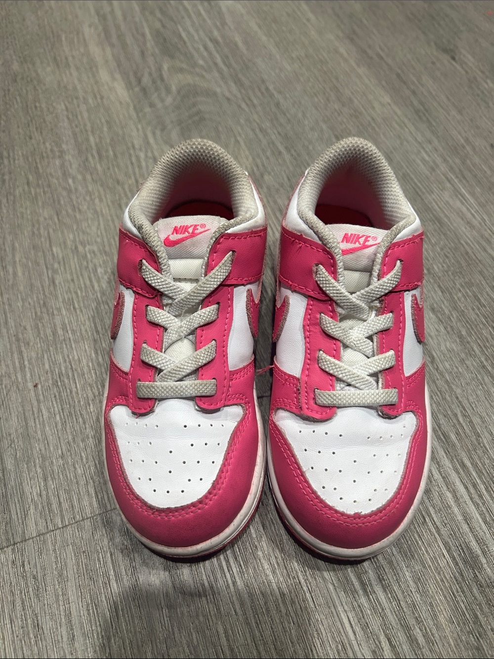 Nike Kids Pink and White Low-Top Sneakers